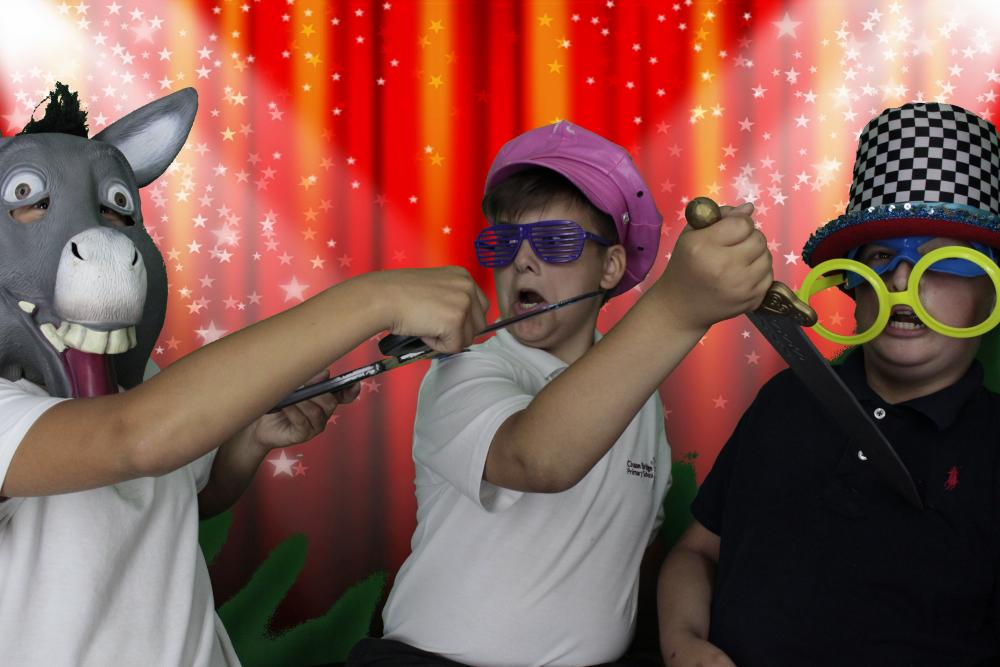 Fun Day | View more photos from the event at gallery.myphotoboothexperience.co.uk/u/MyPhotoBoothExperienceLtd/Fun-Day